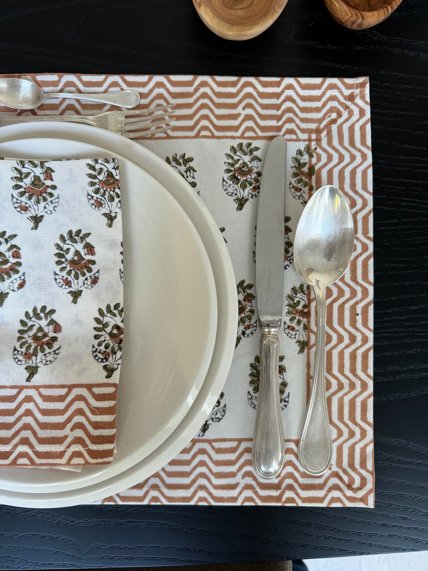 Set-Of-Two Geometric Block Printed Placemat and Napkin Set